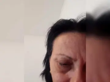 Jessica69  live sex cam