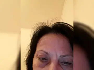 Jessica69  live sex cam