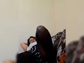 Jessica69  live sex cam