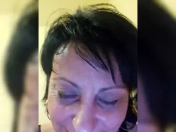 Jessica69  live sex cam