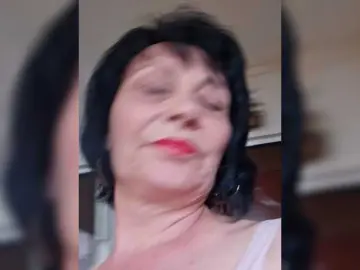 Jessica69  live sex cam