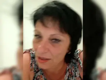 Jessica69  live sex cam
