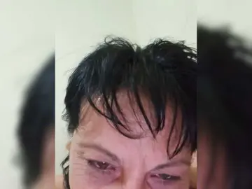 Jessica69  live sex cam