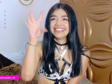 Paulinamiller  live sex cam