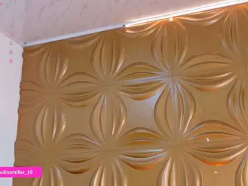 Paulinamiller  live sex cam