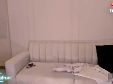 ZaraKafruni  live sex cam