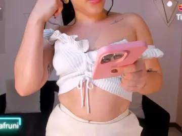 ZaraKafruni  live sex cam