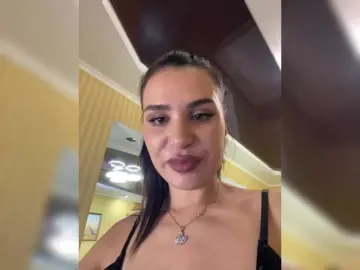 BabyPeach  live sex cam