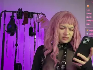 CyberGoddess  live sex cam