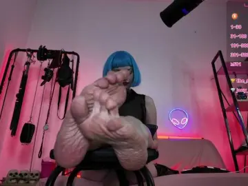 CyberGoddess  live sex cam