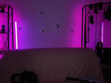 CyberGoddess  live sex cam