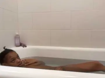 DelightfulDark  live sex cam