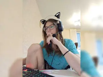 KittyMiracle  live sex cam