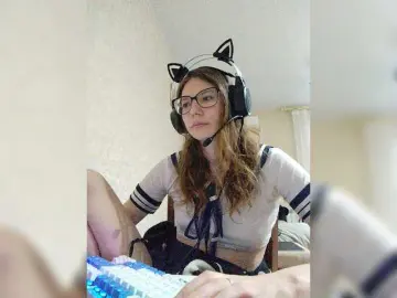 KittyMiracle  live sex cam
