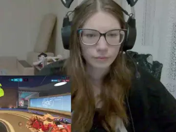 KittyMiracle  live sex cam