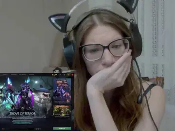 KittyMiracle  live sex cam