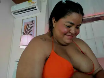 LunaBlazze  live sex cam