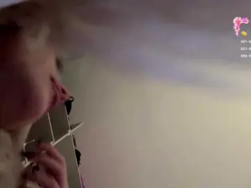 LupeVillari  live sex cam