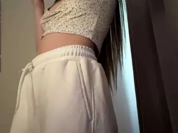 LupeVillari  live sex cam