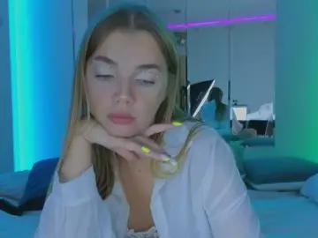 MiamiMur  live sex cam