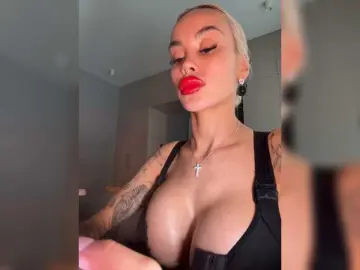 MiamiMur  live sex cam