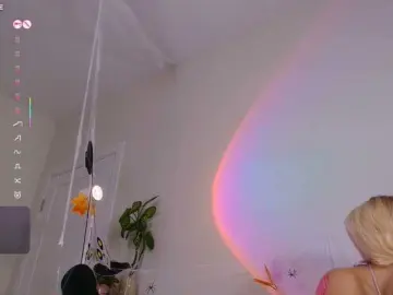 MiamiMur  live sex cam