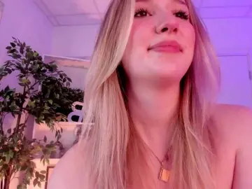 Synrix  live sex cam