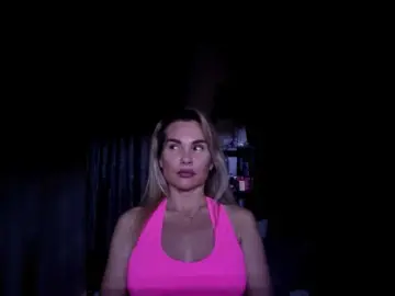 Malika2025  live sex cam