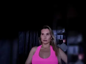 Malika2025  live sex cam