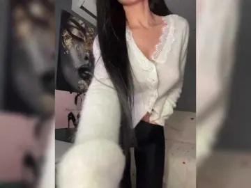 Nicole21x  live sex cam