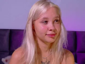Softangelxkisses  live sex cam
