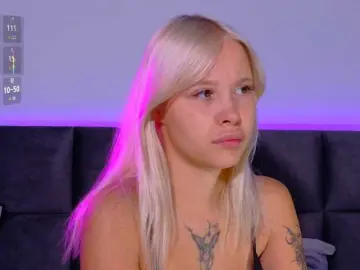 Softangelxkisses  live sex cam
