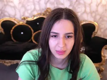 AlesiaDessmond  live sex cam