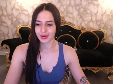 AlesiaDessmond  live sex cam