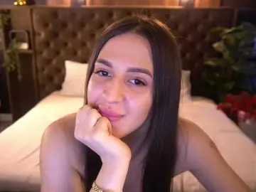 AlesiaDessmond  live sex cam