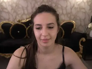 AlesiaDessmond  live sex cam