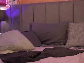 Bootylicious-Anastasia  live sex cam