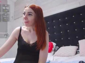 Ella-Lizzie  live sex cam