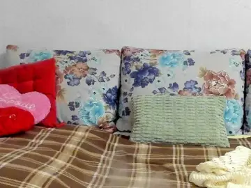 Lisa1225  live sex cam