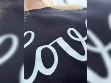 Lisa1225  live sex cam