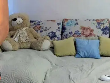 Lisa1225  live sex cam