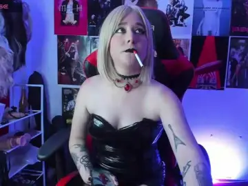 Mistresscrowley-666  live sex cam