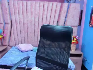 Sarahsweett  live sex cam