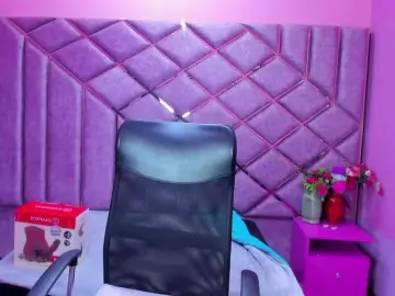 Sarahsweett  live sex cam