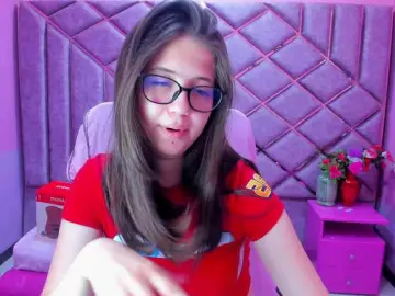 Sarahsweett  live sex cam