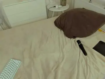 AlisaSweety  live sex cam
