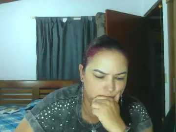 Ariel-69  live sex cam