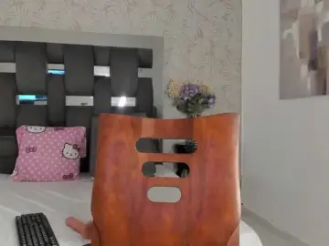 Butterflyyxxx  live sex cam