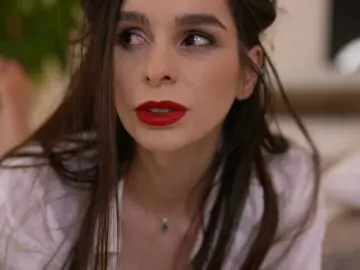 DorisCream  live sex cam