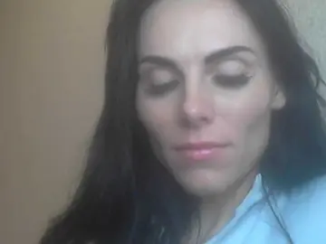 Gospozha-77  live sex cam